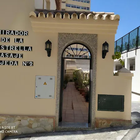 Bonito Apartamento Al Lado De La Playa Con Vistas Al Mar Benalmádena Exterior photo