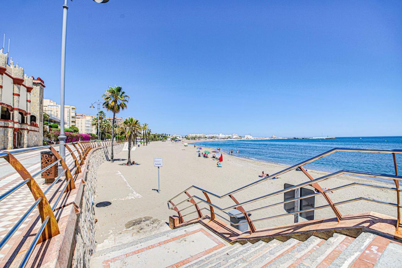 Bonito Al Lado De La Playa Con Vistas Al Mar Apartament Benalmádena